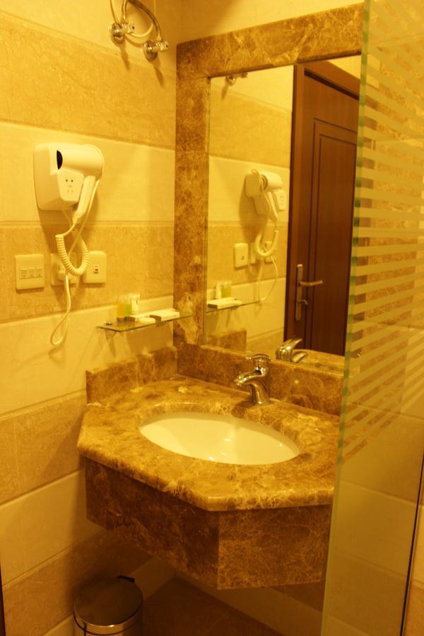 Al Fakhamah Al Masiyah Furnished Units Aparthotel Sultanah ภายนอก รูปภาพ